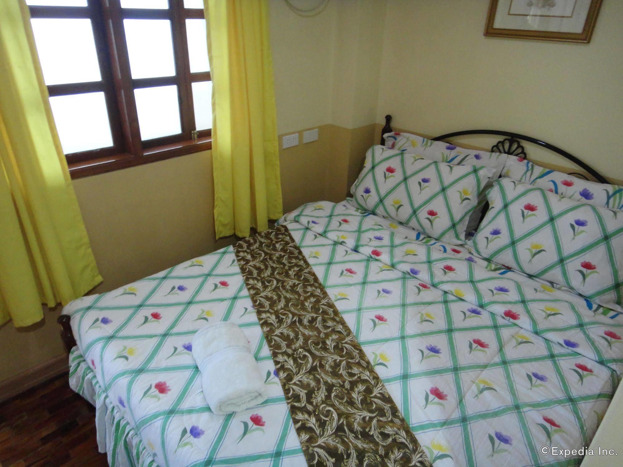 Ascendo Suites Puerto Princesa Bagian luar foto